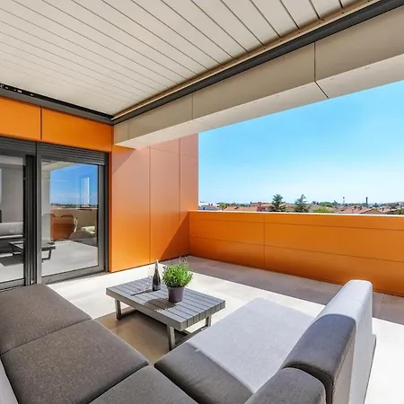 Luxury Penthouse Ve - Sea View