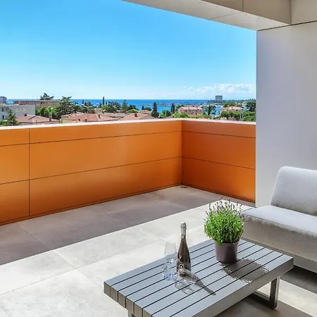 Luxury Penthouse Ve - Sea View *